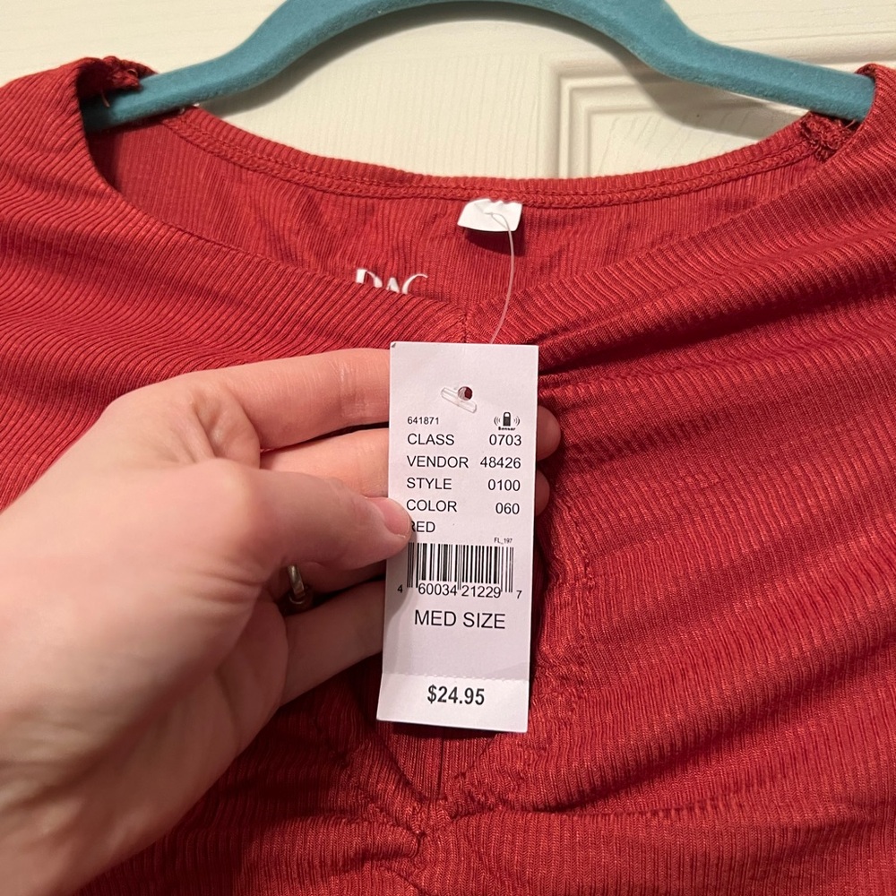 Red Ruched Cut-Out Crop Top - Picture 2 of 2